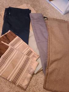 lot 1722 image: Miscellaneous curtain panels most being 84 long