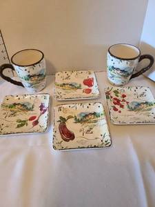 lot 1138 image: Dessert plates and mugs