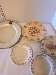 lot 1147 image: Mickey Mantles Country Cookin plates and others