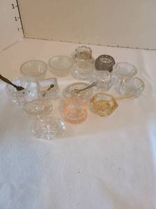 lot 1167 image: More salt cellars and spoons