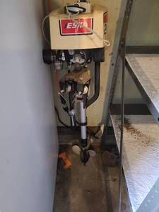 lot 2001 image: Eska 2.5 trolling motor