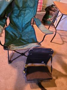 lot 2008 image: Camping chair and stadium seat