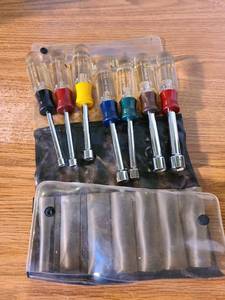 lot 2034 image: Set of nut drivers