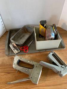 lot 2049 image: Staple guns and staples