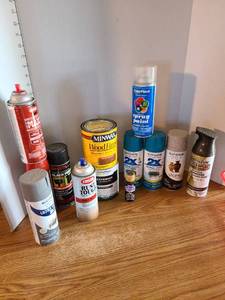 lot 2081 image: Assorted spray paint and more
