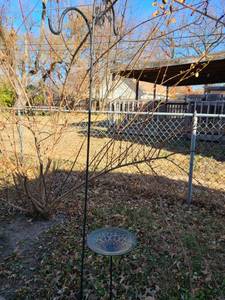 lot 3031 image: Shepherds hook and birdbath