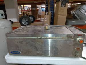 lot 1740 image: Round Up Steamer