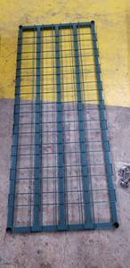 lot 1746 image: Dunnage Shelf 24 x 60 Green