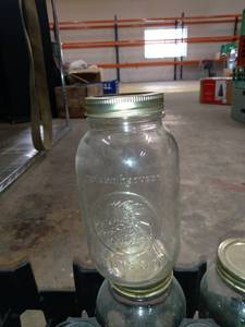lot 1815 image: Mason Jars 8 ct