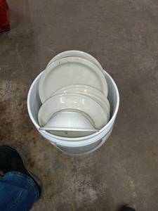 lot 1852 image: Bucket Of Plates And Bowls
