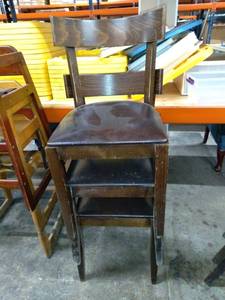 lot 1874 image: Chairs Lot Of 3