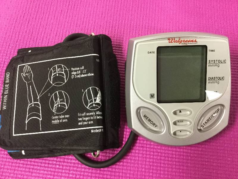 lot 1006 image: Healthy Living Digital blood Pressure Monitor Battery Operated