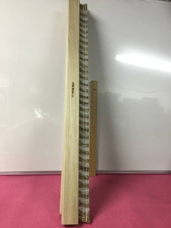 lot 1081 image: Lot of 14 Jebb Brush Company