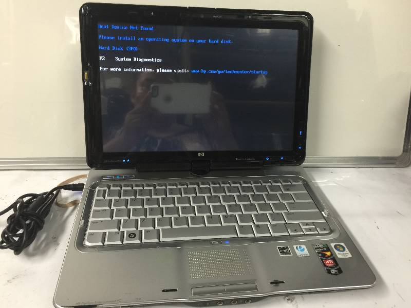 lot 1108 image: Hp Pavilion lx2000