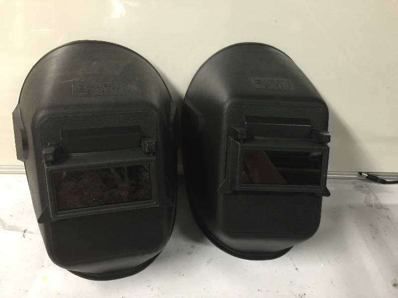 lot 1163 image: Lot of 2 Welding mack