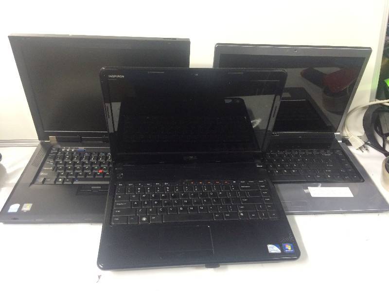 lot 1177 image: Lot of 3 Laptops