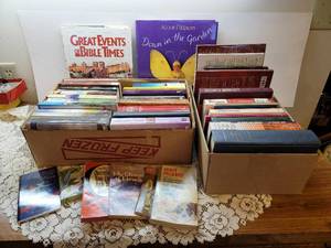 lot 133 image: Books (Novels and Religious)