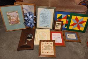 lot 145 image: Wall Decor