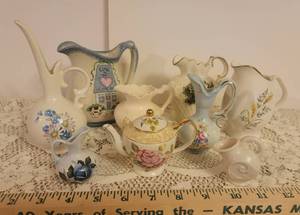 lot 152 image: Vintage Ceramic Pitchers