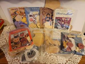 lot 167 image: Woodworking Craft Kits