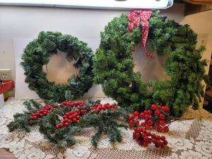 lot 220 image: Christmas Trees, Greenery with Berries, and 2 Wreaths (see all pics)