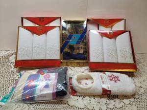 lot 226 image: New Hankies, Lotion Infused Socks, Size 10 Panties