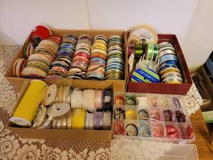 lot 238 image: Ribbon