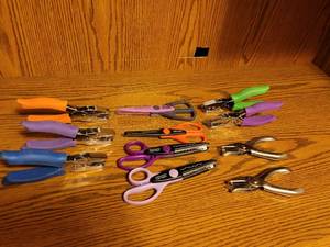 lot 276 image: Craft Punches and Scissors