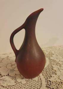 lot 299 image: Van Briggle Pottery Vase