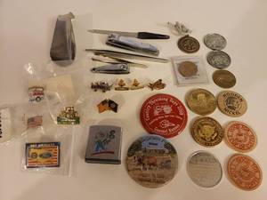 lot 315 image: Pins, Coins, Manicure Supplies