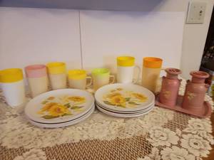 lot 321 image: Raffiaware by Thermotemp Cups, Plates, Salt and Pepper Shakers