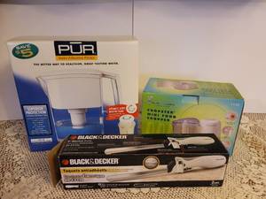 lot 333 image: Filtration Pitcher, Electric Knife, and Food Chopper