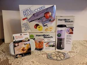 lot 335 image: Hamilton Beach Food Chopper, Apple PeelerCorer, Hamilton Beach Single Blender, Egg Poacher