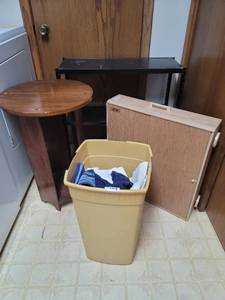 lot 383 image: Shelves, Underbed Storage Drawer, and Bucket of Rags