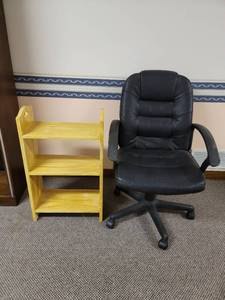 lot 425 image: Desk Chair and Shelf 18.5 x 9 x 30 Located in basement