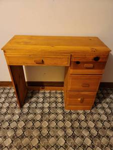 lot 436 image: Desk 33.5 x 14.5 x 29 Located in Basement