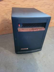 lot 439 image: Eden Pure Floor Heater (works well)