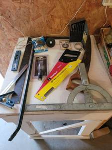 lot 446 image: Assorted Tools