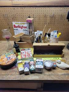 lot 475 image: Craft Supplies