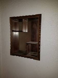 lot 43 image: Mirror