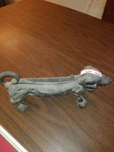 lot 62 image: cast dog