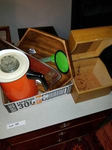 lot 66 image: pot & wood box