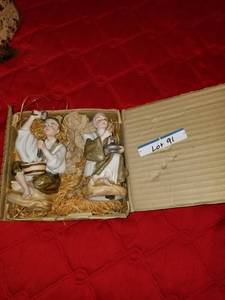 lot 91 image: Figurine