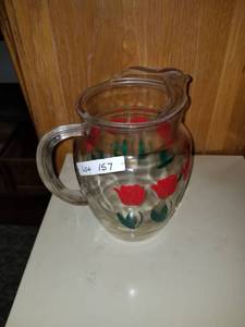 lot 157 image: Tulip pitcher