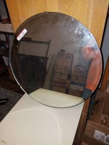 lot 158 image: Beveled round mirror
