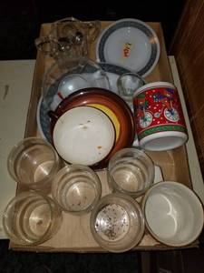 lot 167 image: Mixed dishes