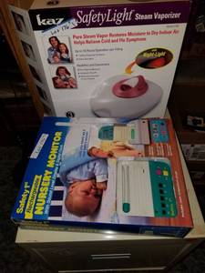 lot 176 image: vaporizer & nursery monitor
