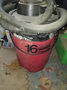 lot 258 image: Shop Vac