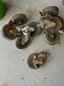 lot 265 image: Wheels