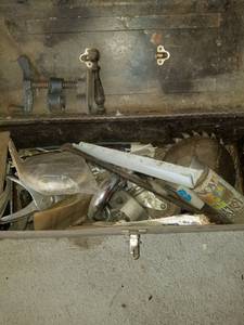lot 285 image: Tool Box and contents